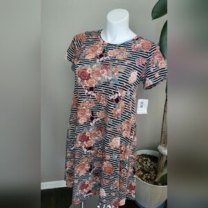 Lularoe Alice in wonderland carly